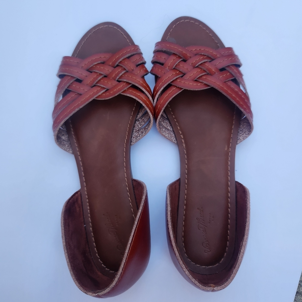 COPY - Universal Thread Boho  Slip On Flat Size  8